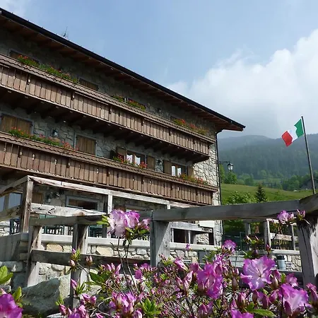 Farm stay Agriturismo Ca' Di Racc Gromo